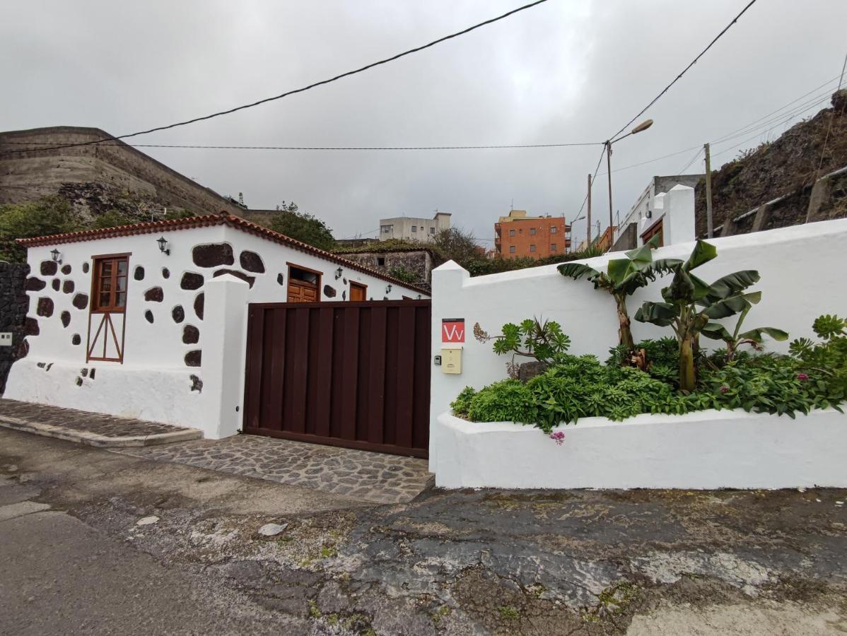La Fortaleza Erjos-El Tanque Exterior foto